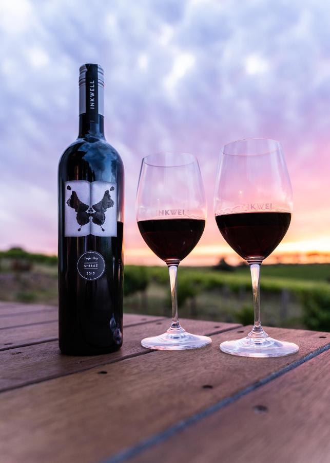 Hotel California Road At Inkwell Wines Mclaren Vale Luaran gambar
